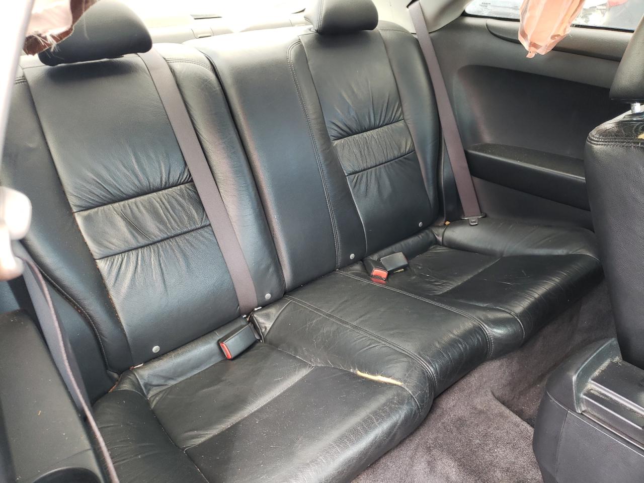 2005 Honda Accord - Image 10