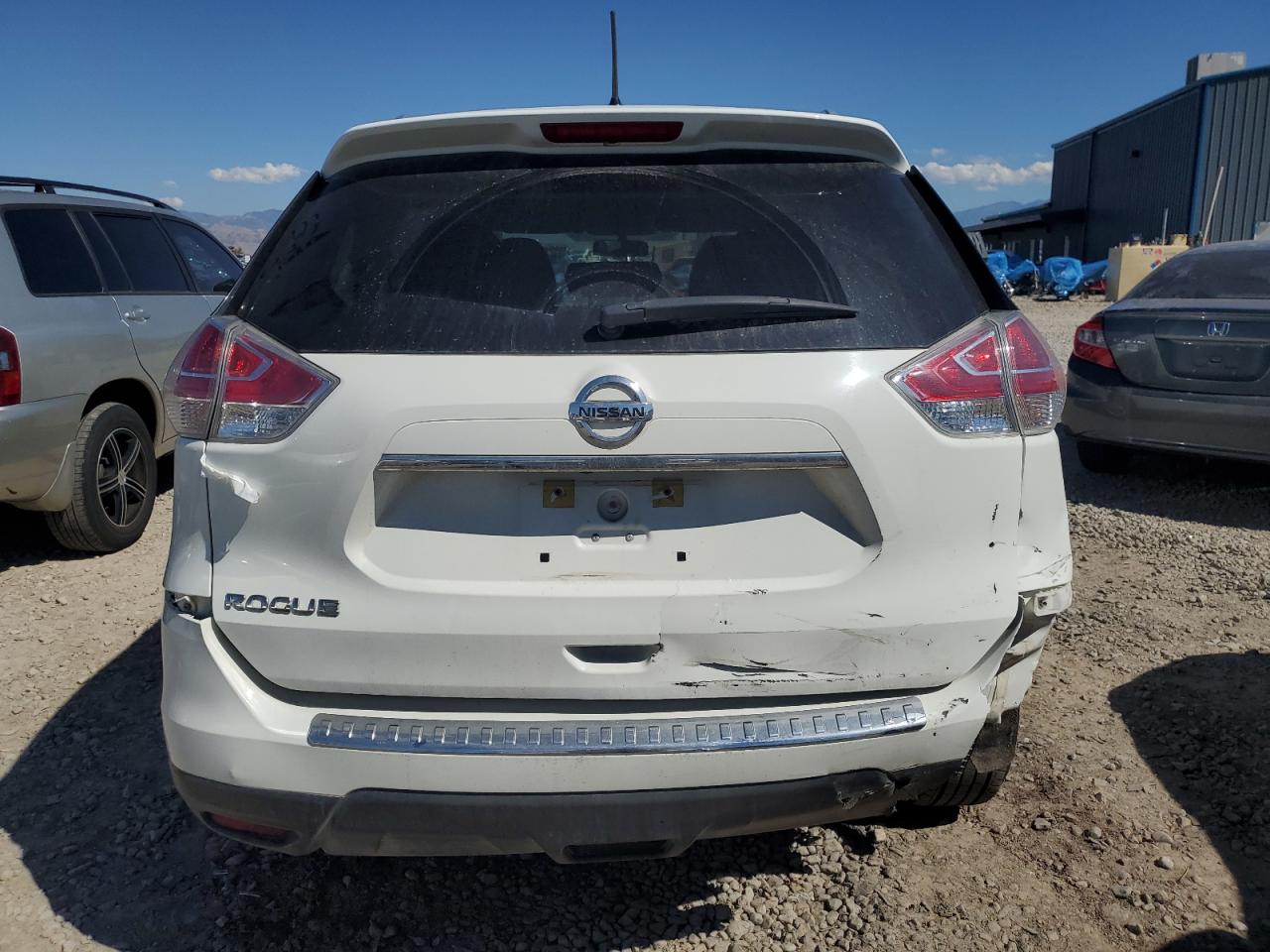 KNMAT2MT8GP624609 2016 Nissan Rogue S