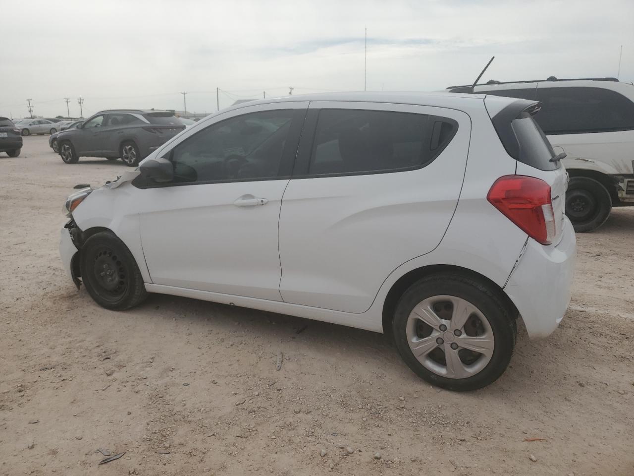 VIN KL8CB6SA6LC458010 2020 CHEVROLET SPARK no.2