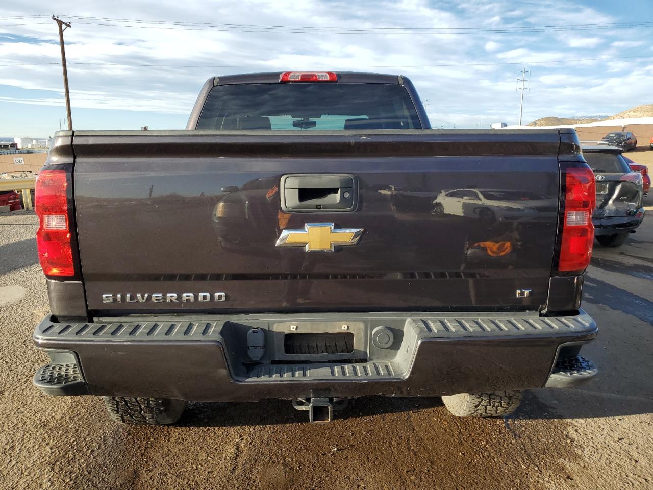 2016 Chevrolet Silverado - Image 6