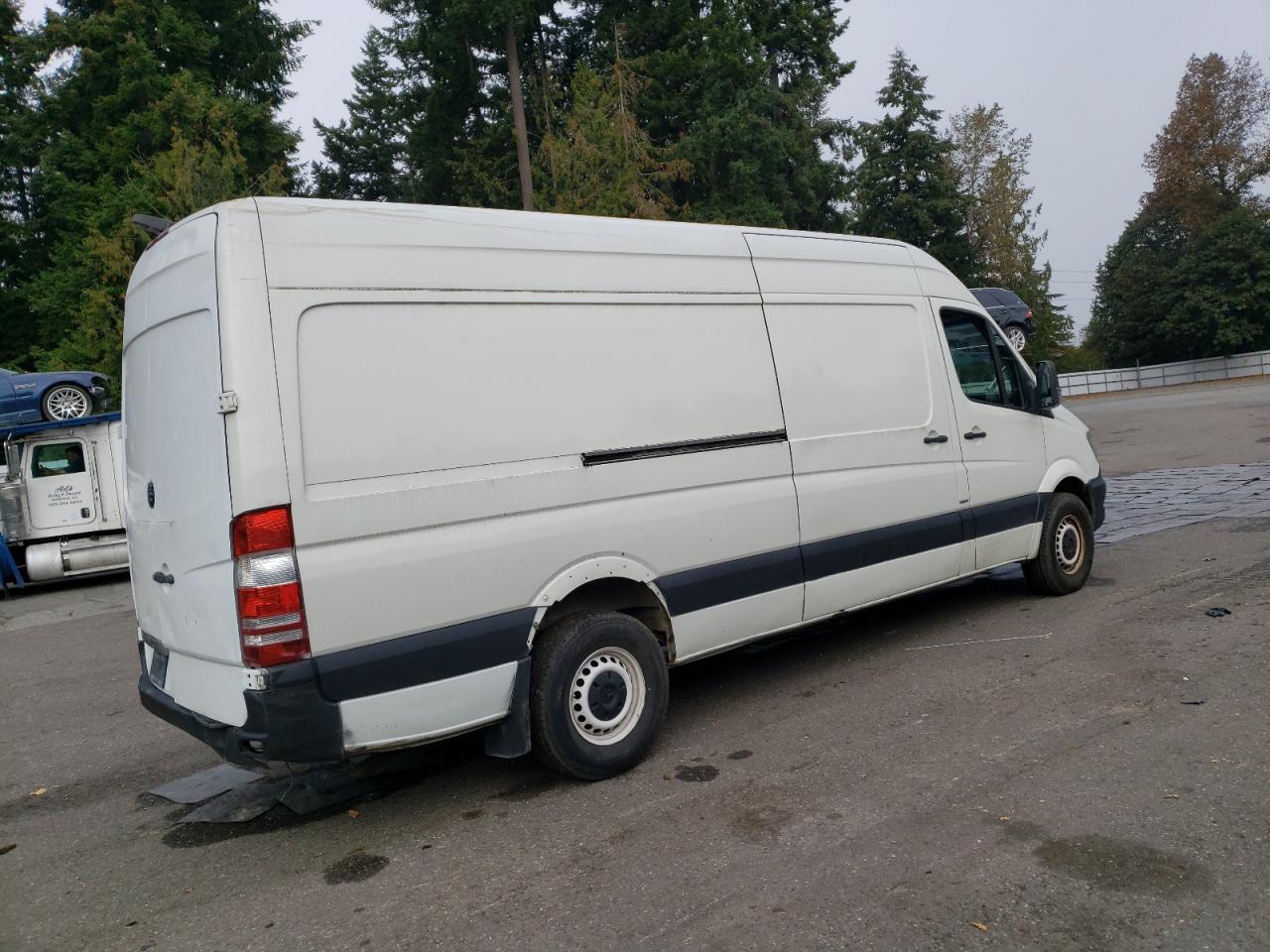 VIN WD3PE8DD2GP332691 2016 MERCEDES-BENZ SPRINTER no.3