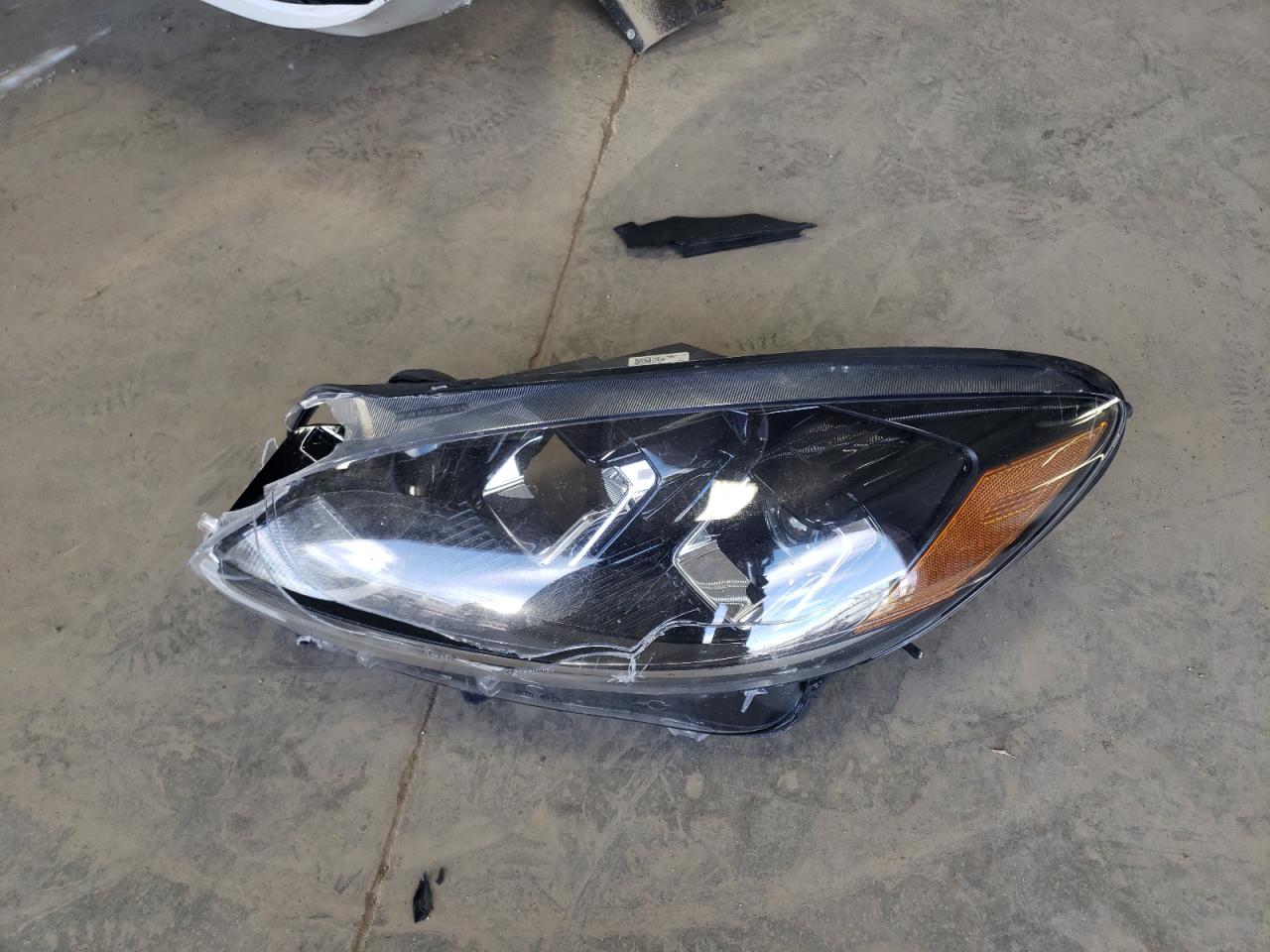 2021 Ford Escape S VIN: 1FMCU0F60MUA84652 Lot: 70314834