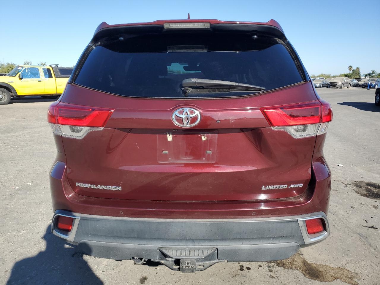 2019 Toyota Highlander Limited VIN: 5TDDZRFH8KS917566 Lot: 71095644