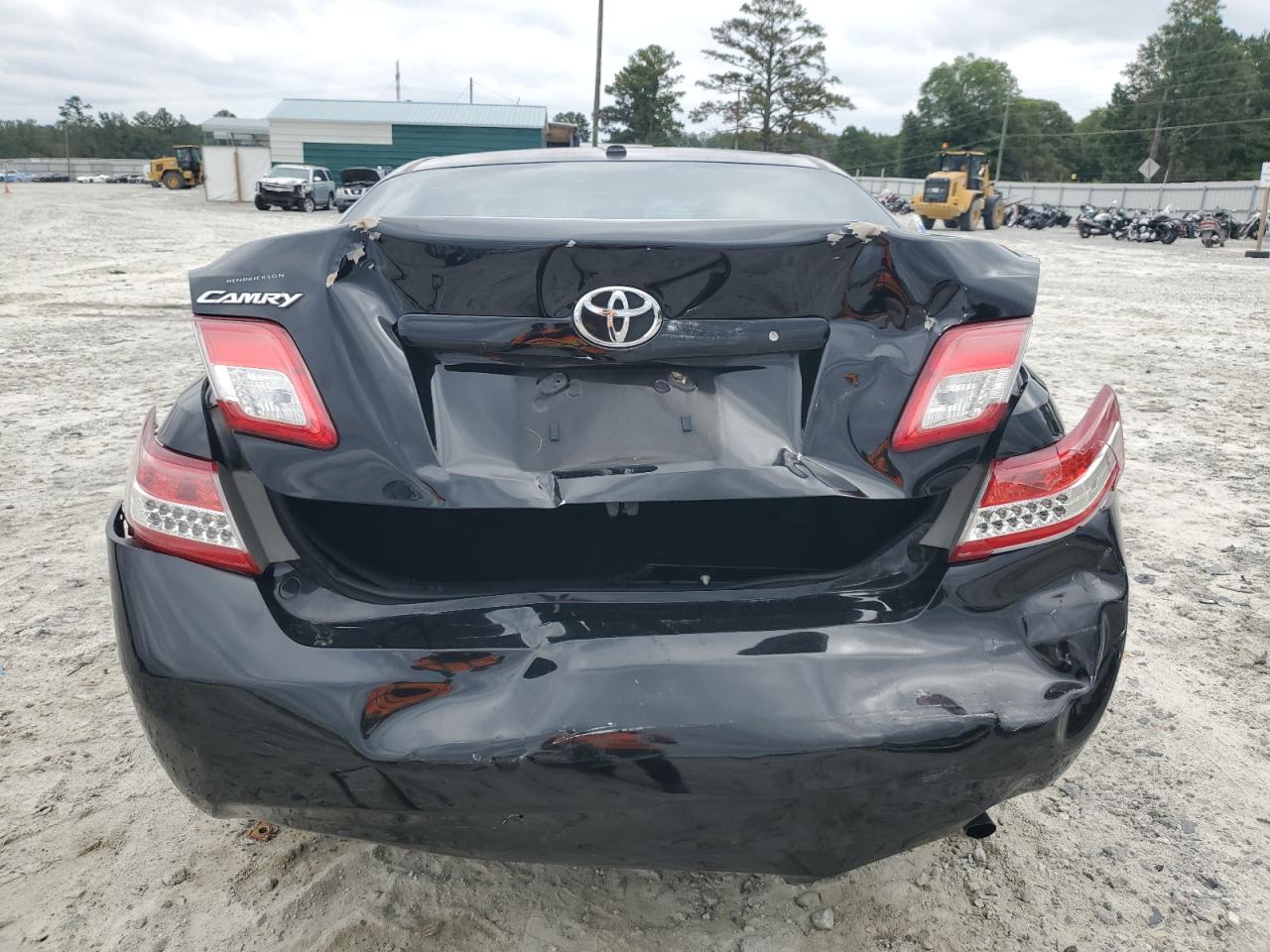 4T4BF3EK3BR179781 2011 Toyota Camry Base