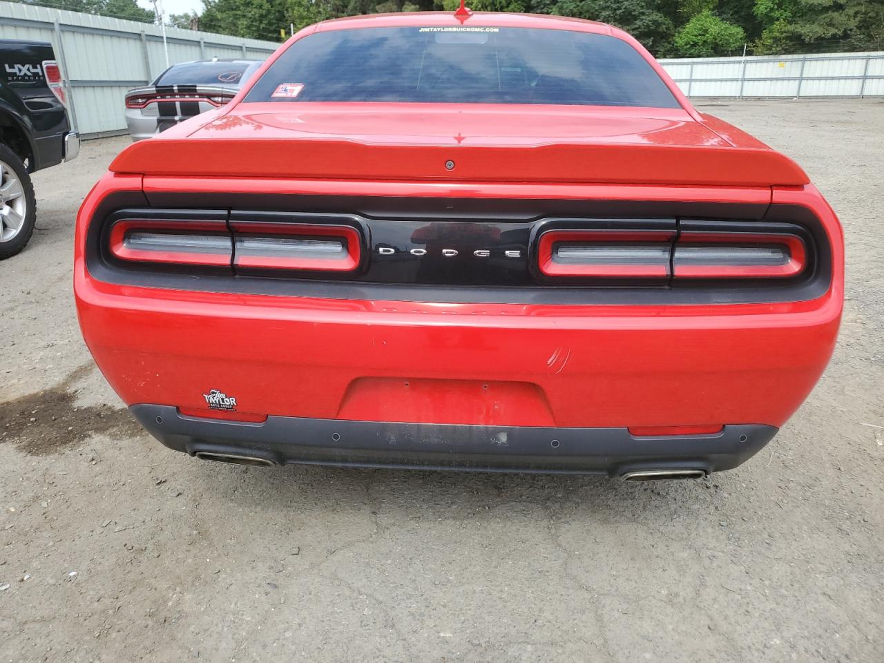 2018 Dodge Challenger Sxt VIN: 2C3CDZAG4JH183048 Lot: 69875654