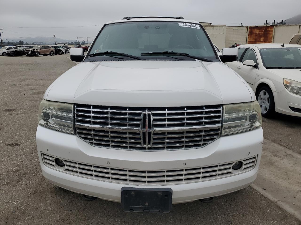 2011 Lincoln Navigator L VIN: 5LMJJ3H56BEJ02548 Lot: 73058084