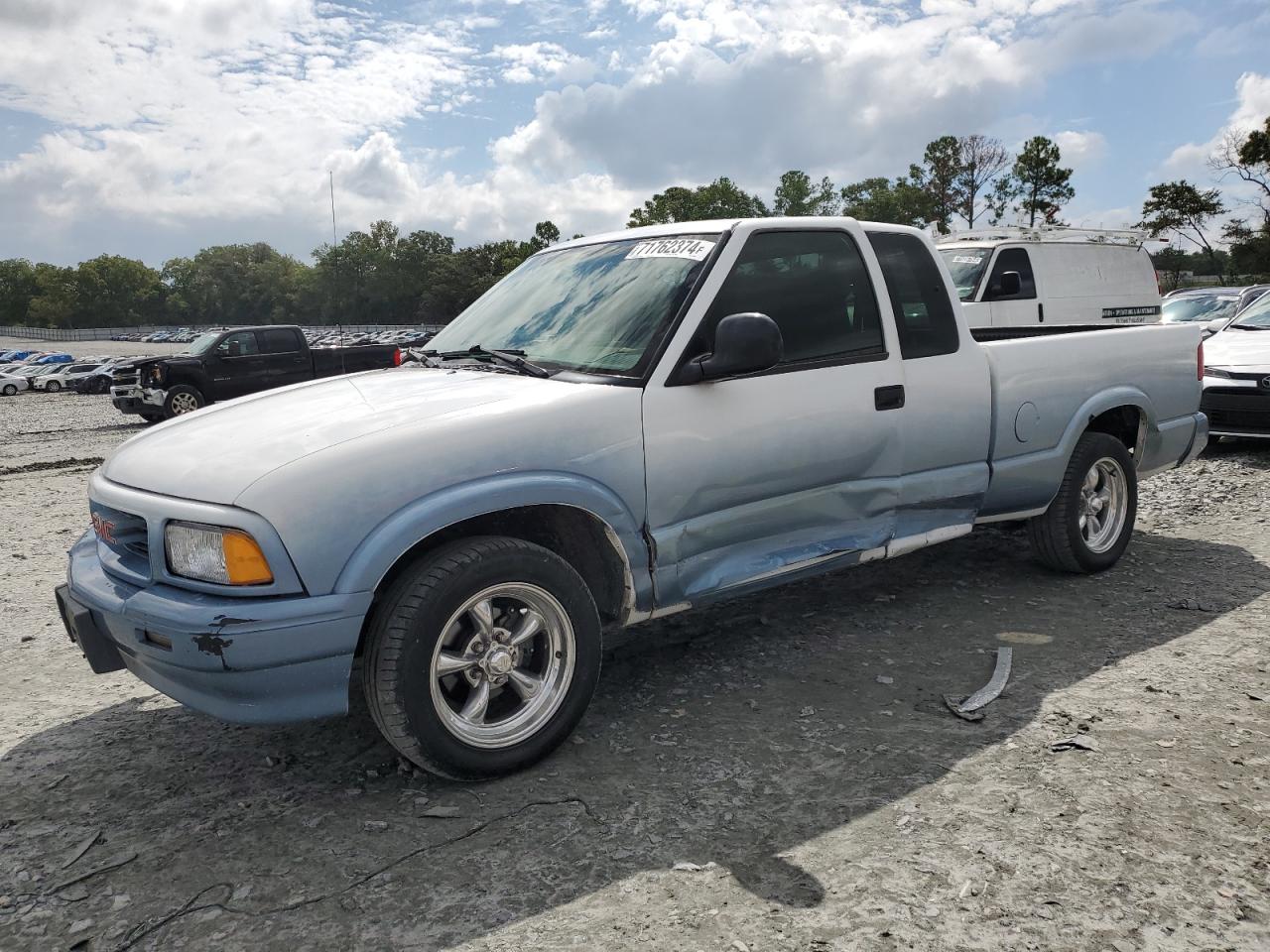 1995 GMC Sonoma VIN: 1GTCS19Z0S8507936 Lot: 71762374