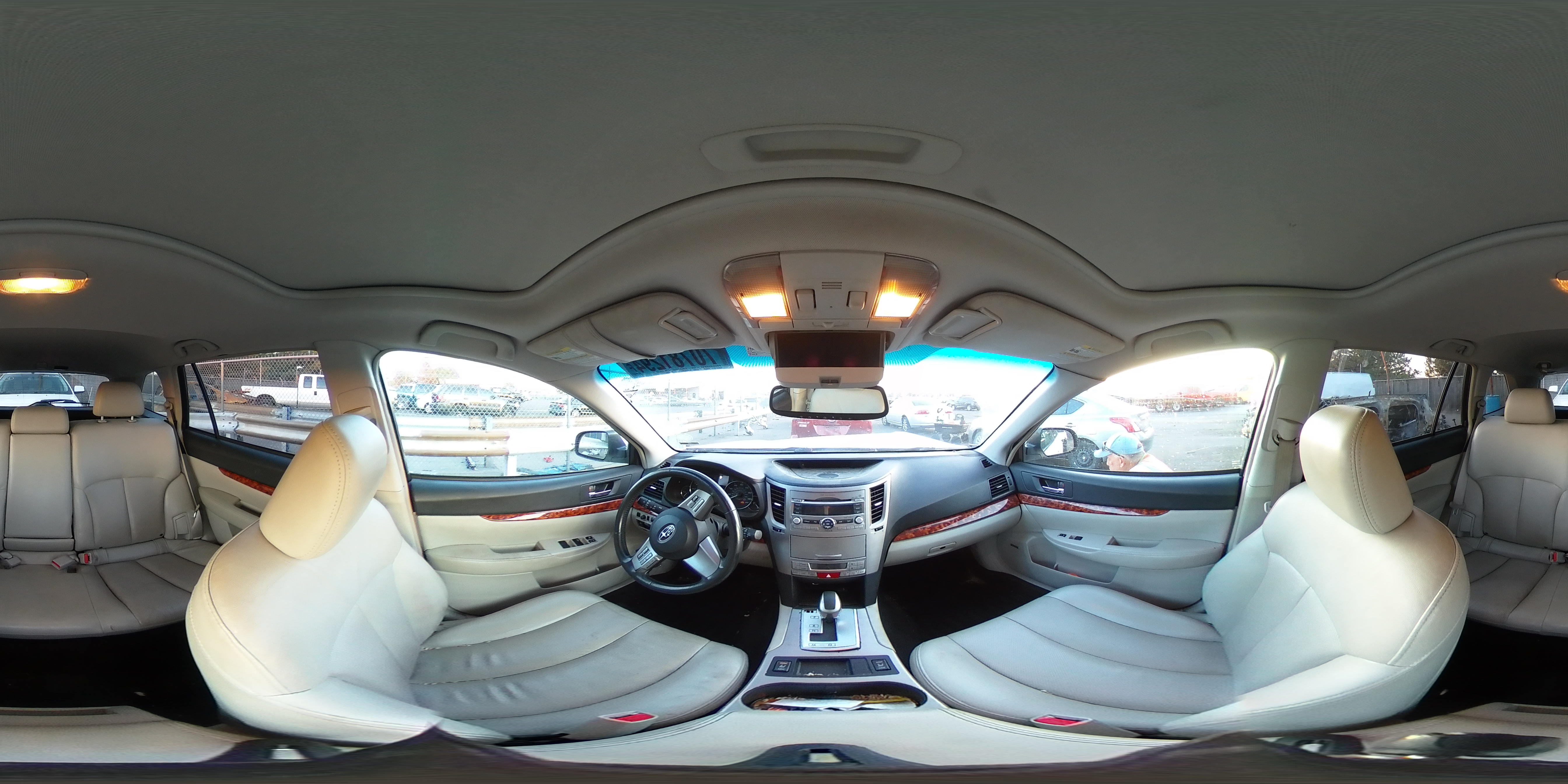 2011 Subaru Outback - Image 12