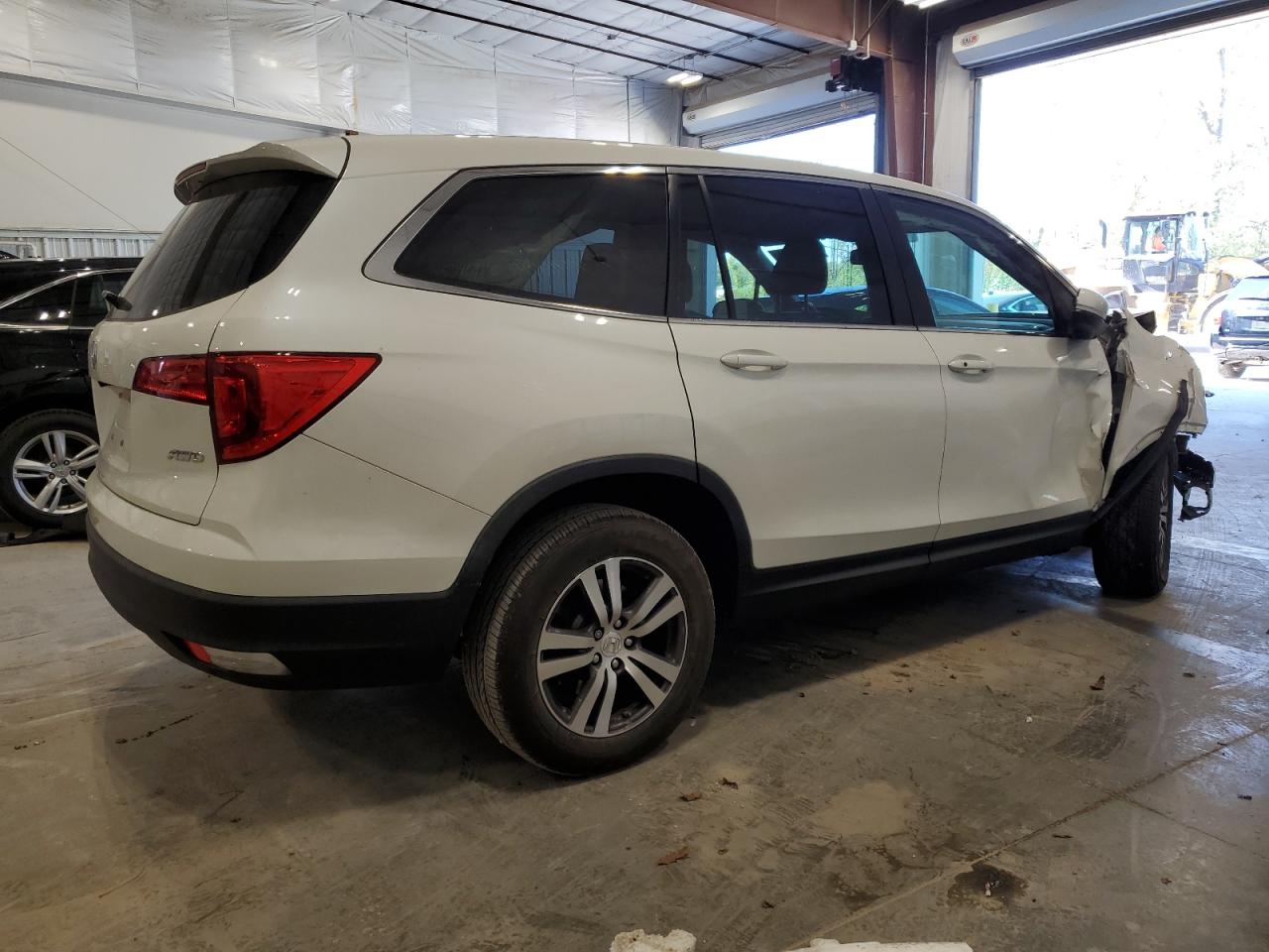 2018 Honda Pilot - Image 3
