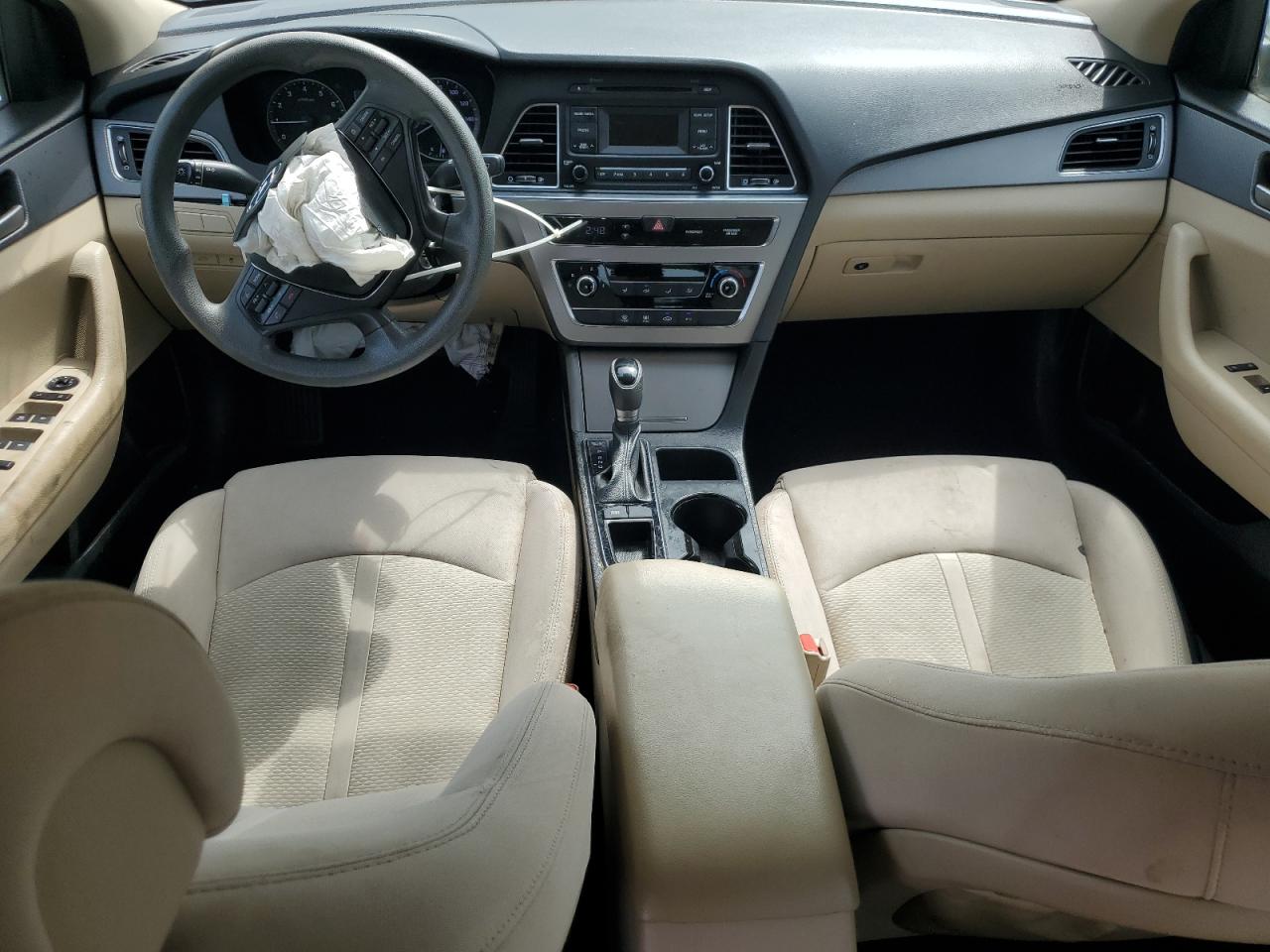 2017 Hyundai Sonata - Image 8
