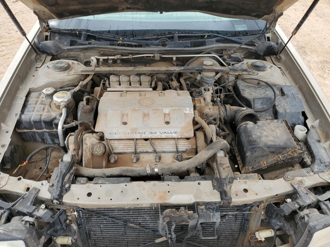 1G6KD54Y4WU742951 1998 Cadillac Deville