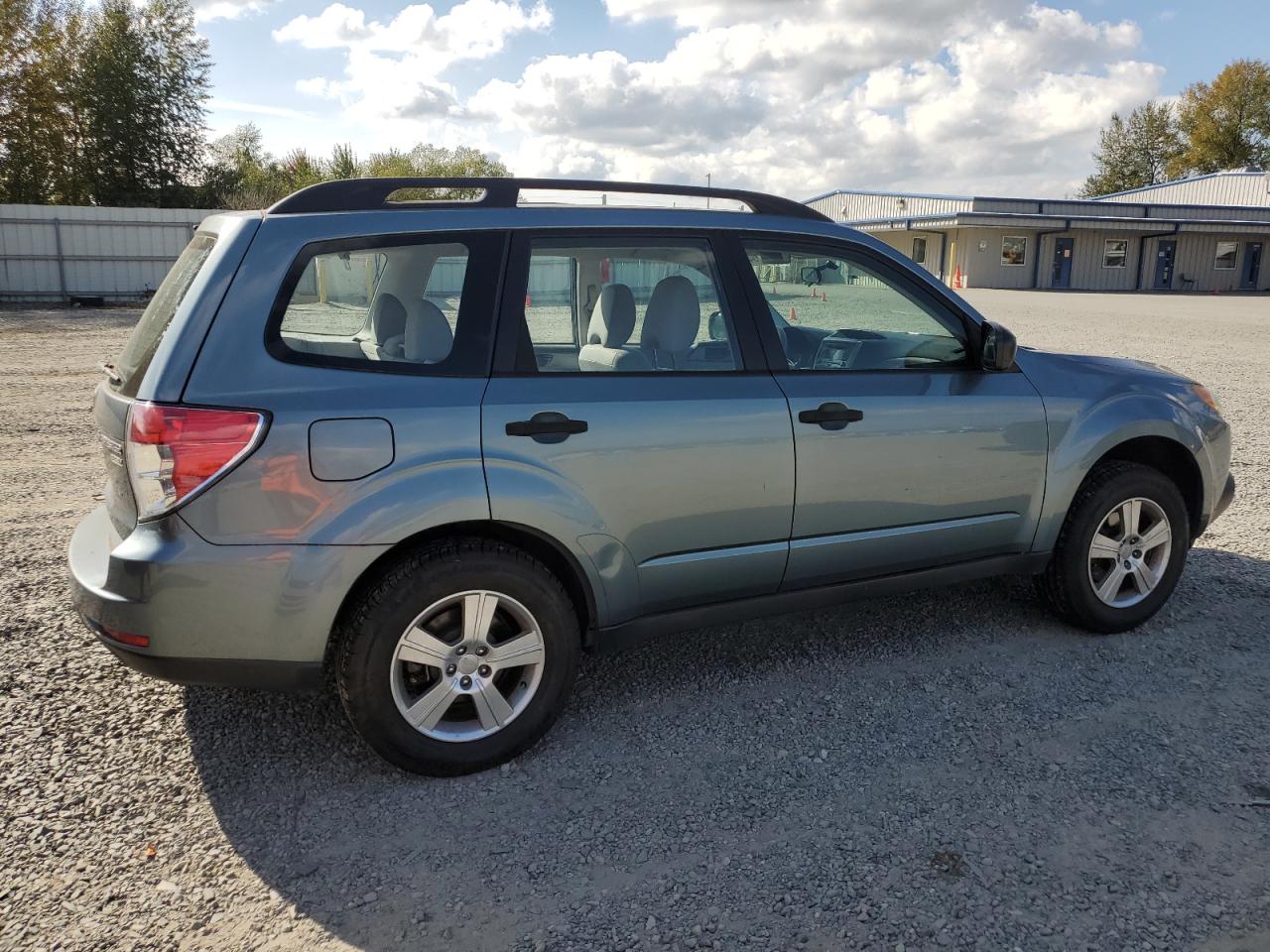 2011 Subaru Forester 2.5X VIN: JF2SHABC8BH744062 Lot: 70271394