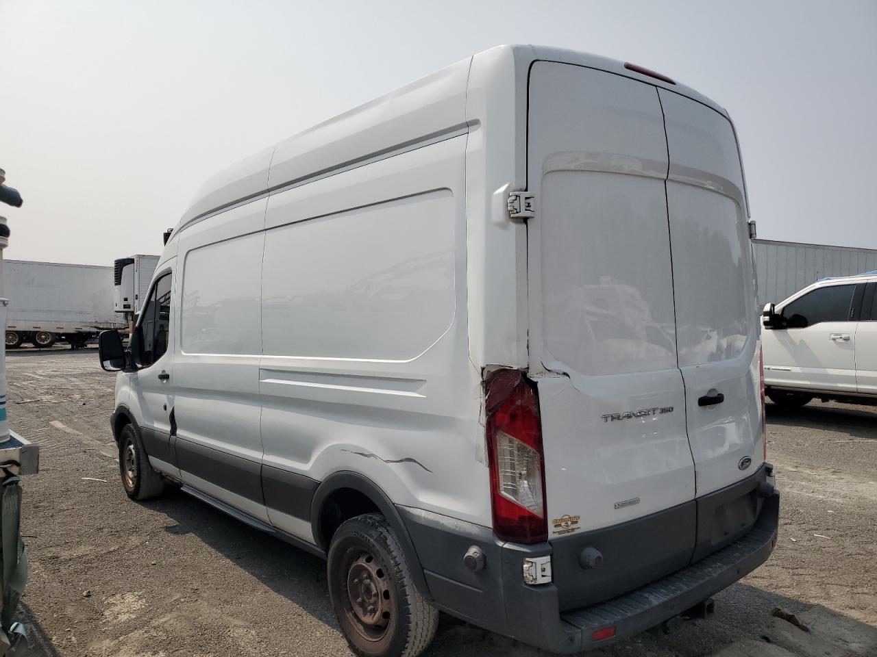 1FTSW2XG4FKA52394 2015 Ford Transit T-350