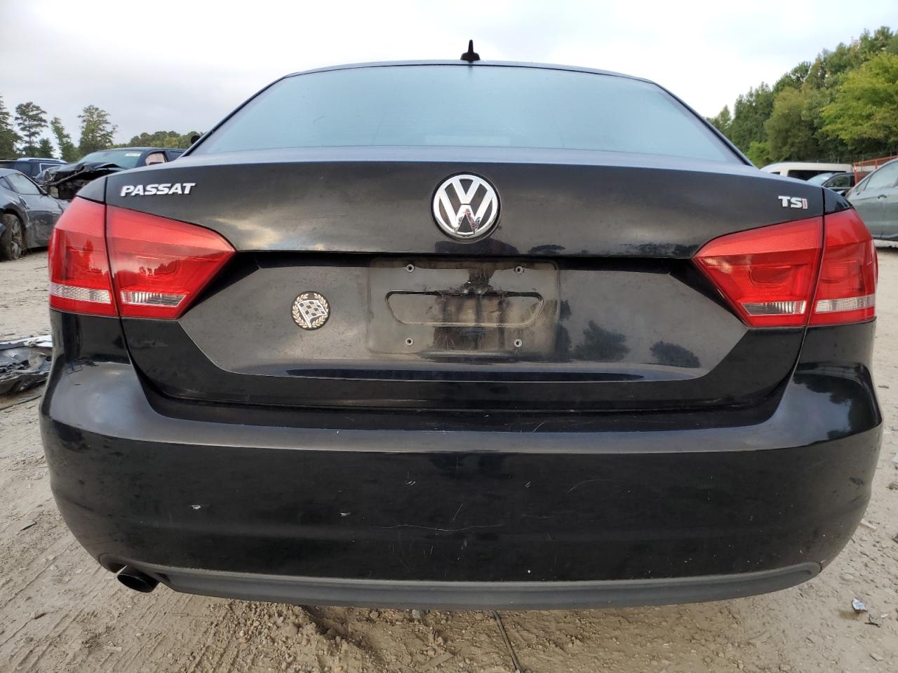 1VWAS7A30FC015912 2015 Volkswagen Passat S