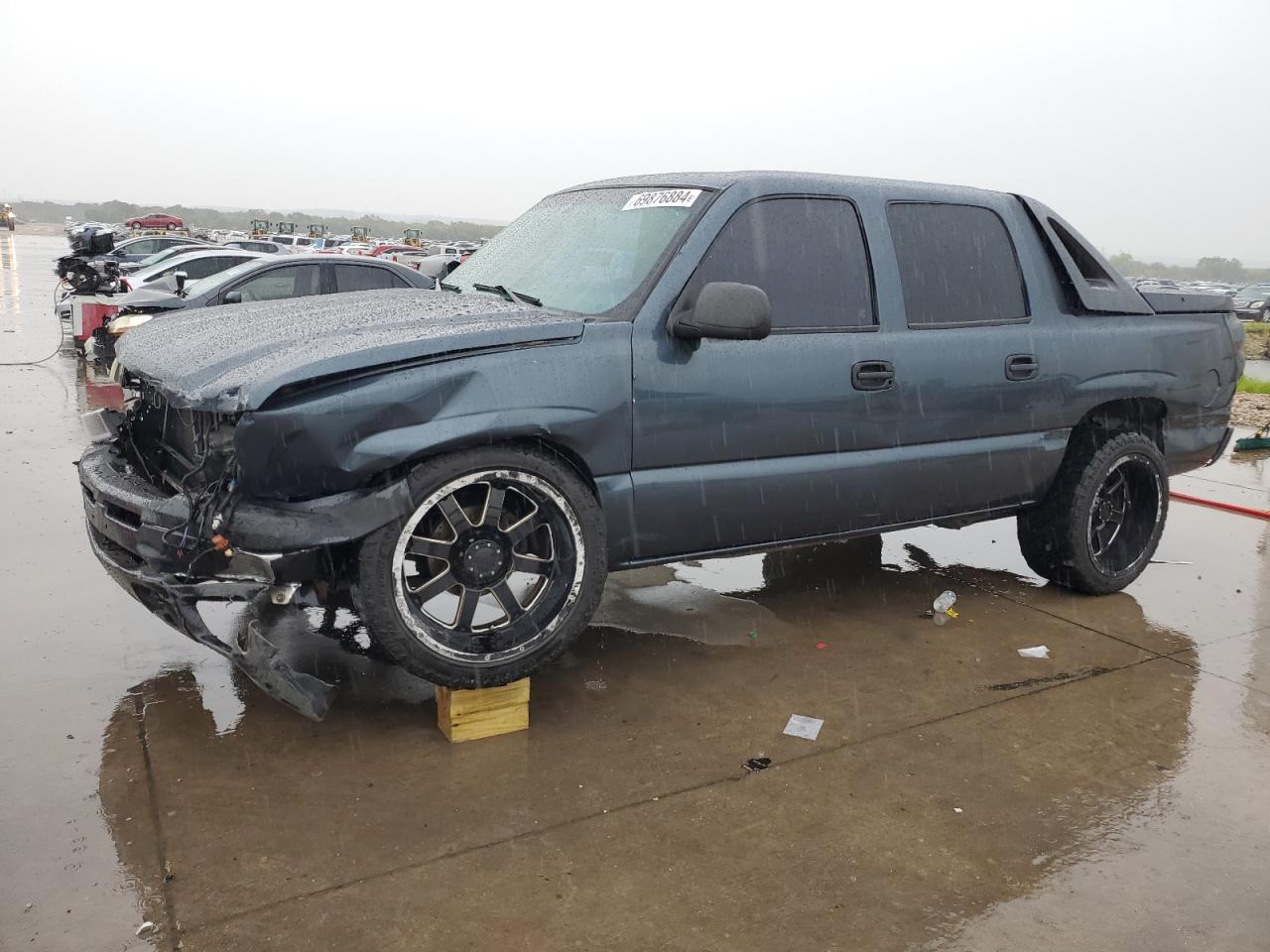 2004 Chevrolet Avalanche C1500 VIN: 3GNEC12T24G121812 Lot: 69876884