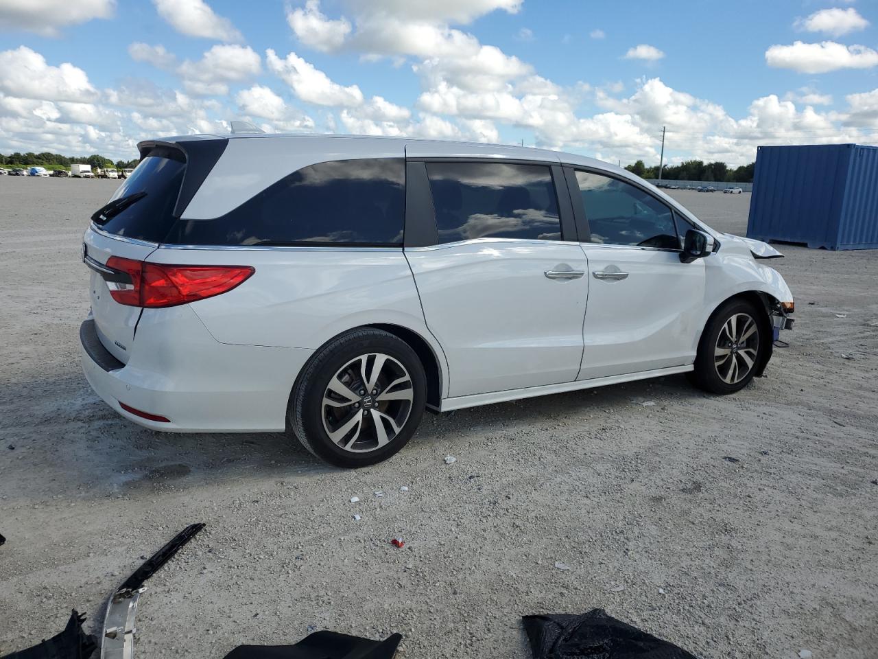 2024 Honda Odyssey - Image 3