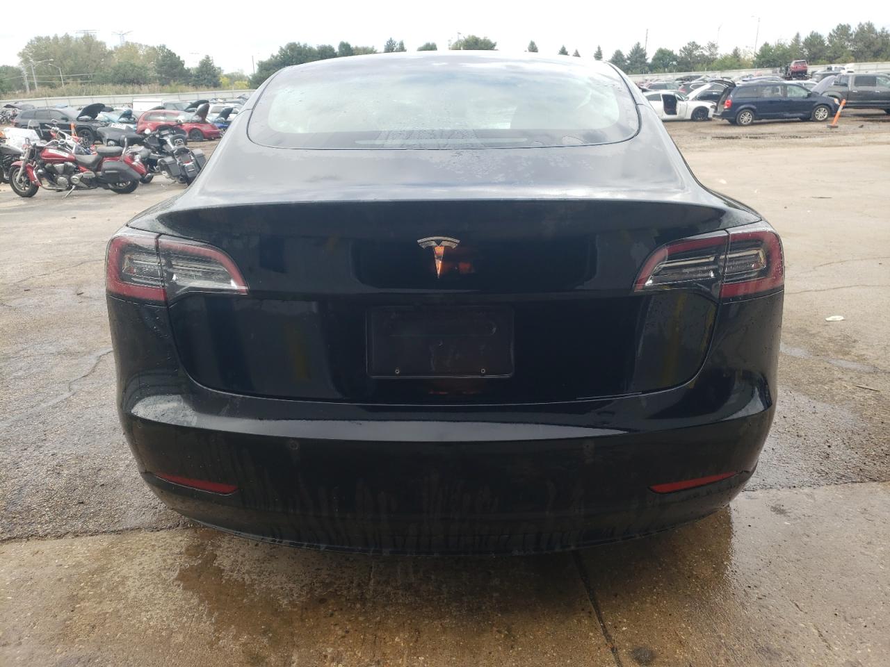 5YJ3E1EA9NF371172 2022 Tesla Model 3