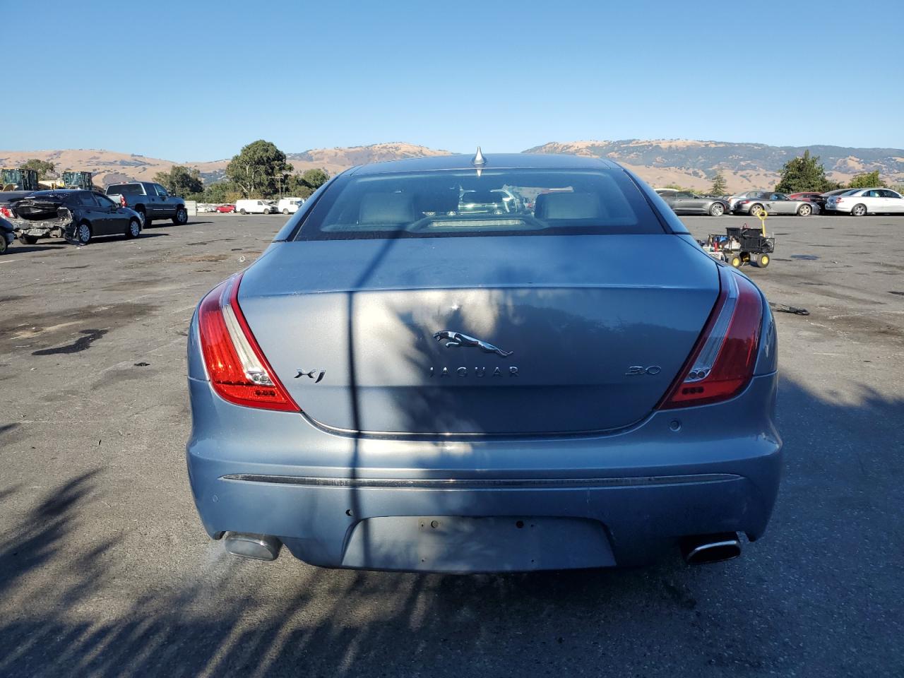 2013 Jaguar Xj VIN: SAJWA1C7XD8V50868 Lot: 73404534