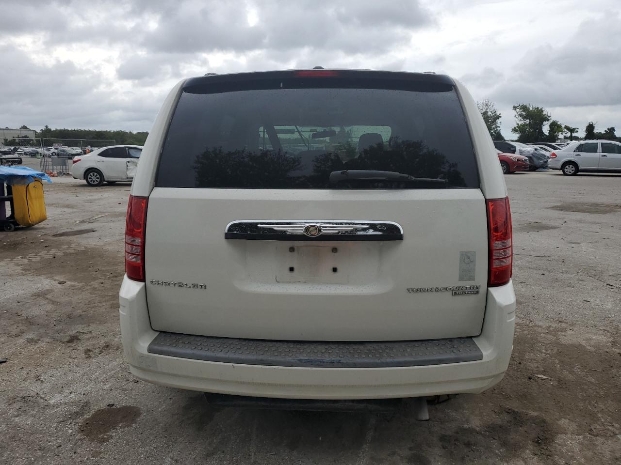 2009 Chrysler Town & Country Touring VIN: 2A8HR54129R654003 Lot: 73003364