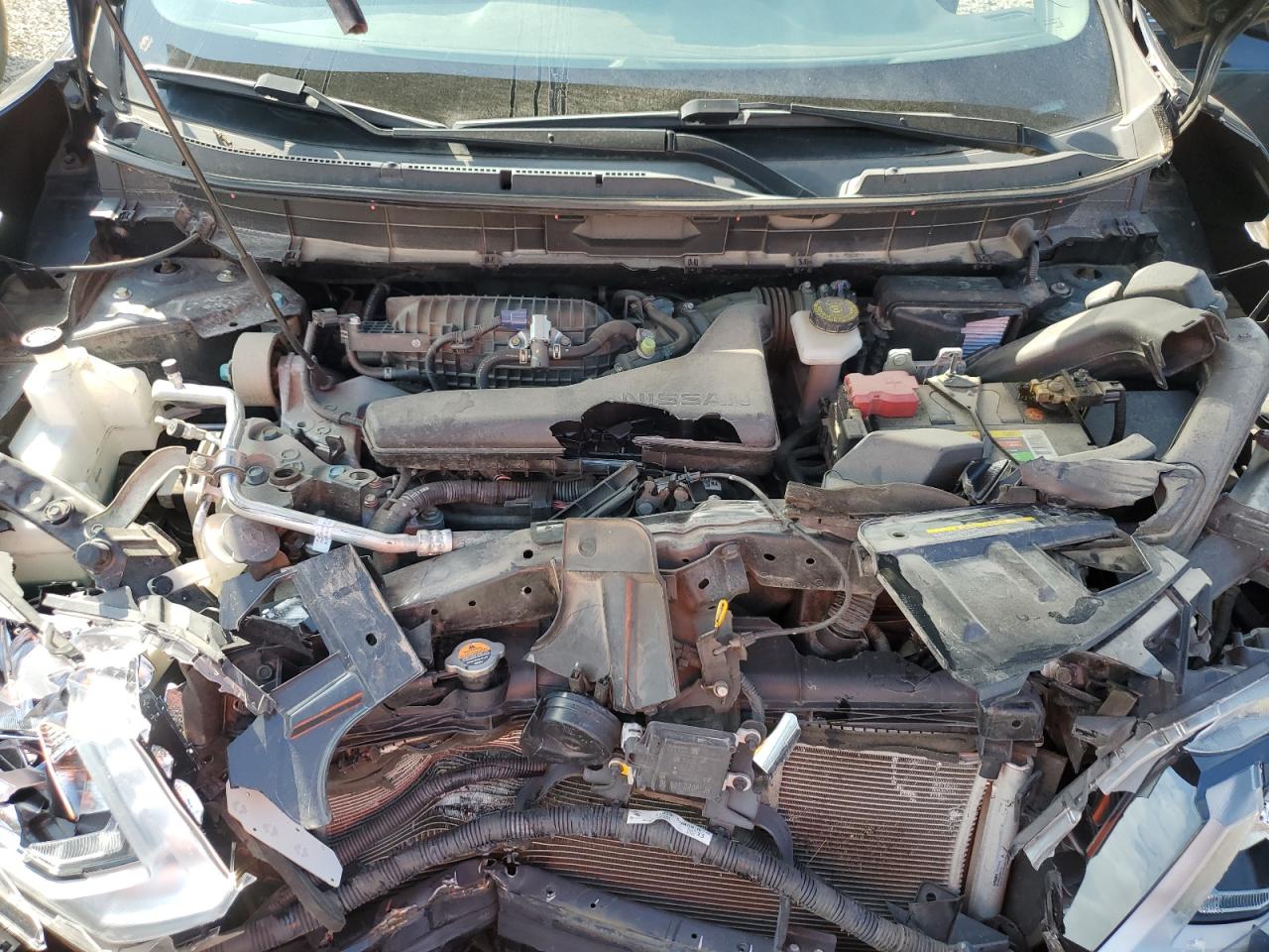 2019 Nissan Rogue - Image 12