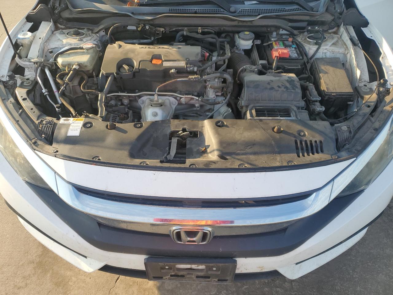 19XFC2F54GE015988 2016 Honda Civic Lx