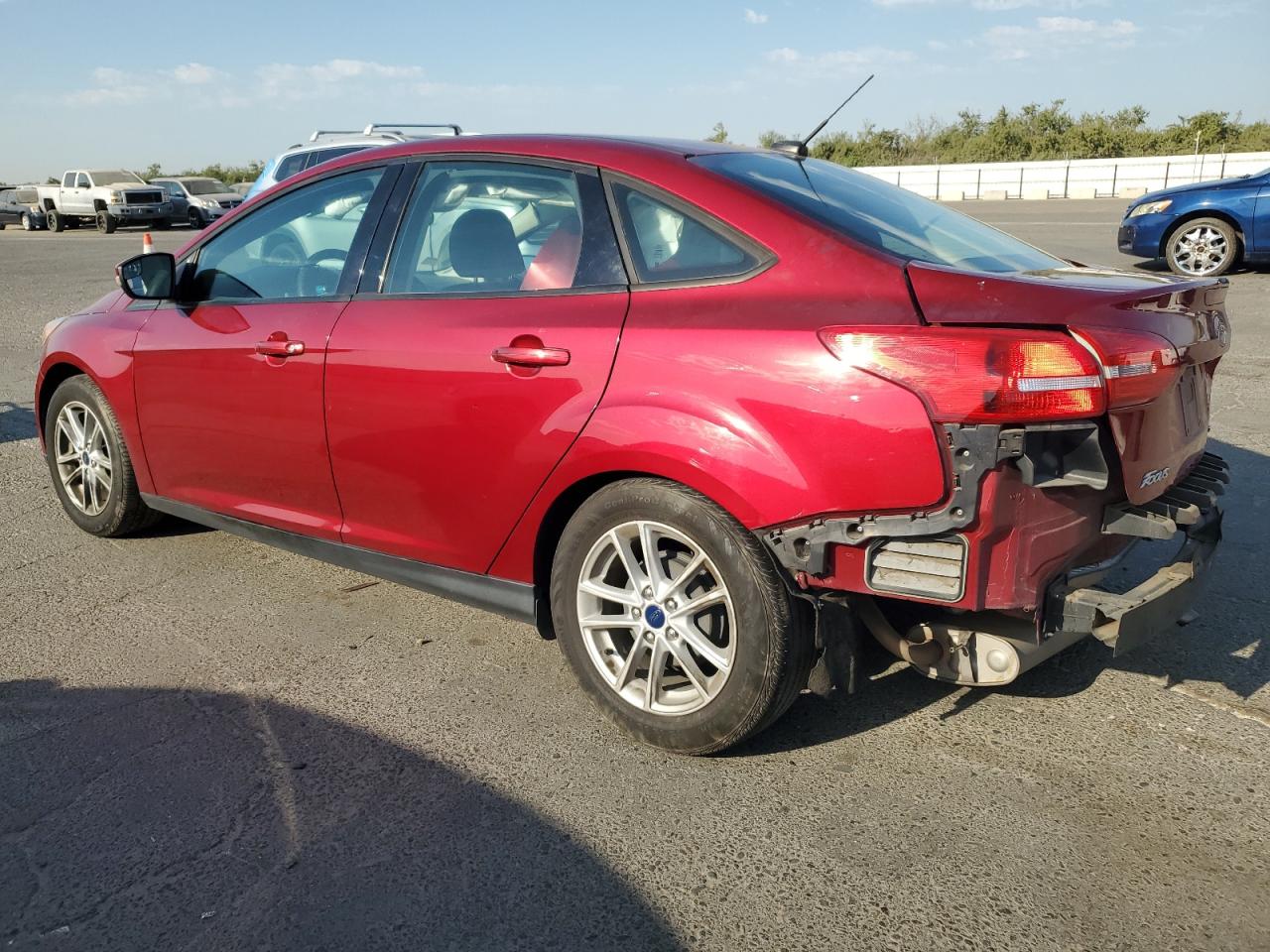 1FADP3F27HL236099 2017 FORD FOCUS - Image 2