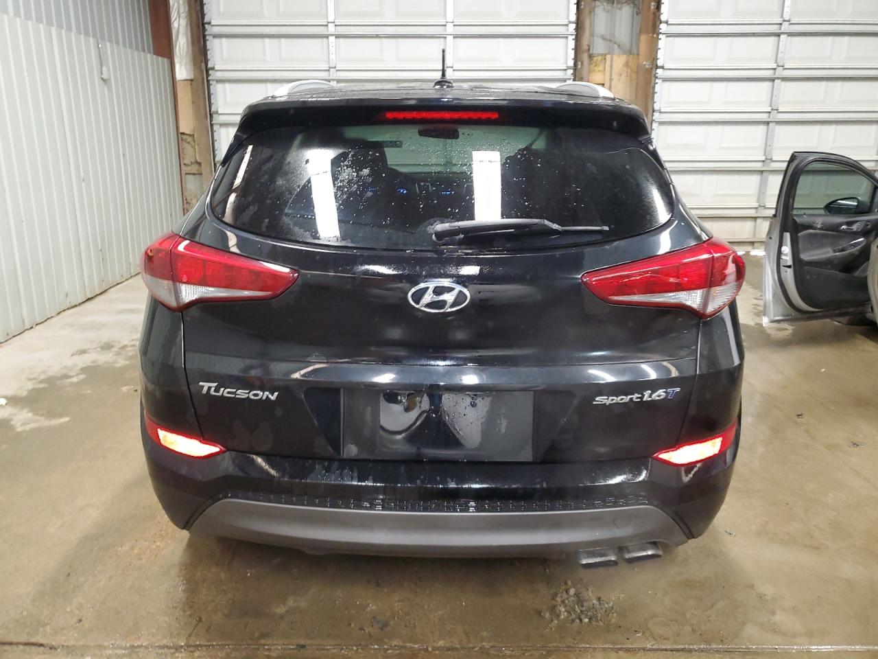 KM8J33A21GU045699 2016 Hyundai Tucson Limited