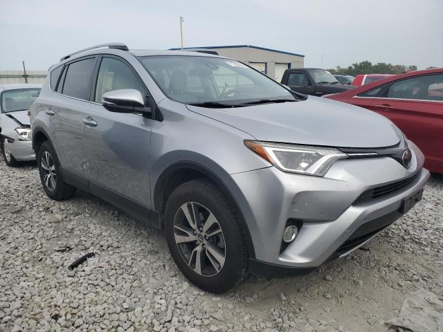  TOYOTA RAV4 2018 Srebrny