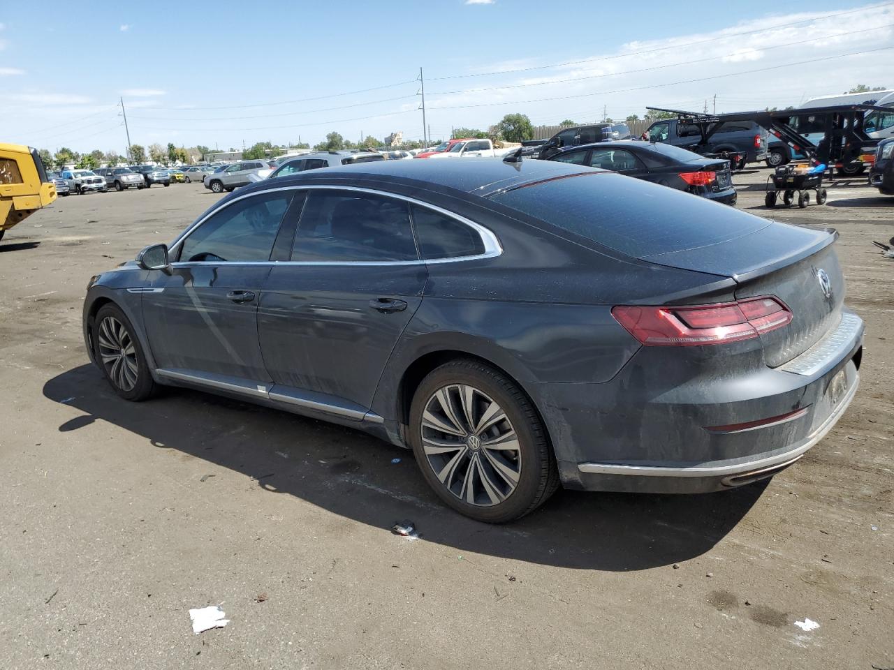 WVWBR7AN8KE000660 2019 VOLKSWAGEN ARTEON - Image 2