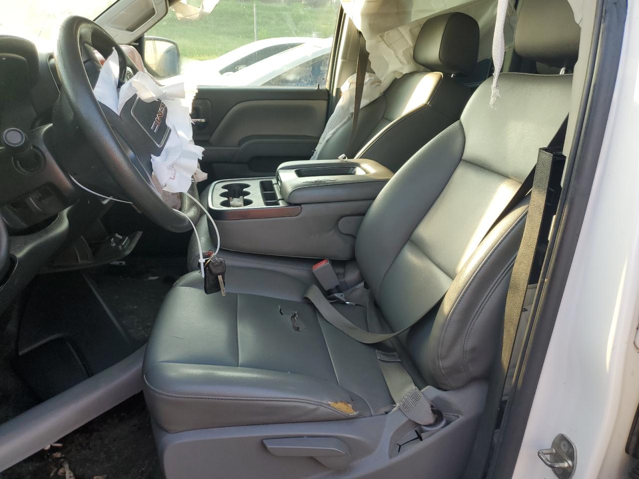 2015 GMC Sierra - Image 7