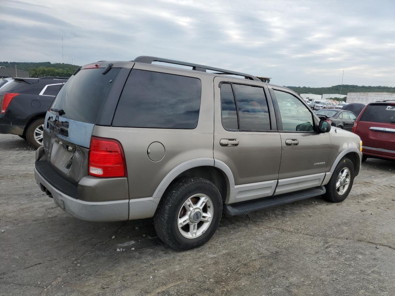 2002 Ford Explorer - Image 3