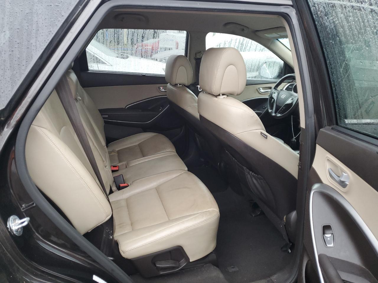 KM8SNDHF4JU263219 2018 Hyundai Santa Fe Se