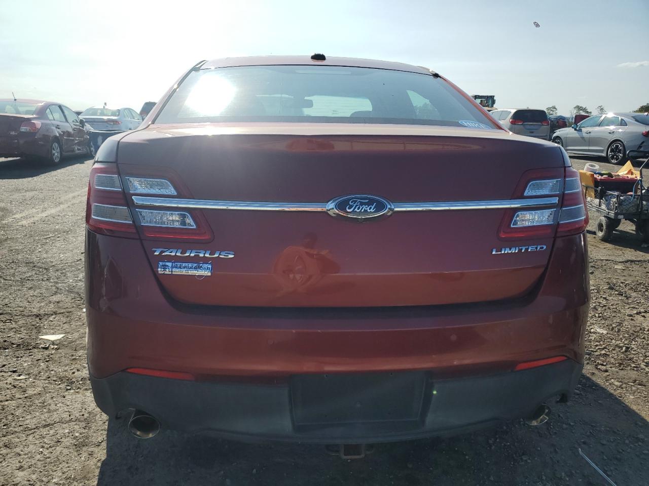 2014 Ford Taurus Limited VIN: 1FAHP2F86EG168883 Lot: 71353654