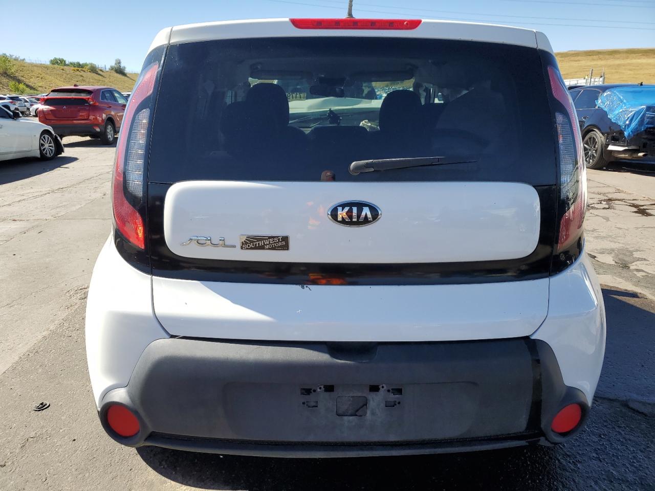 KNDJN2A23G7264588 2016 Kia Soul