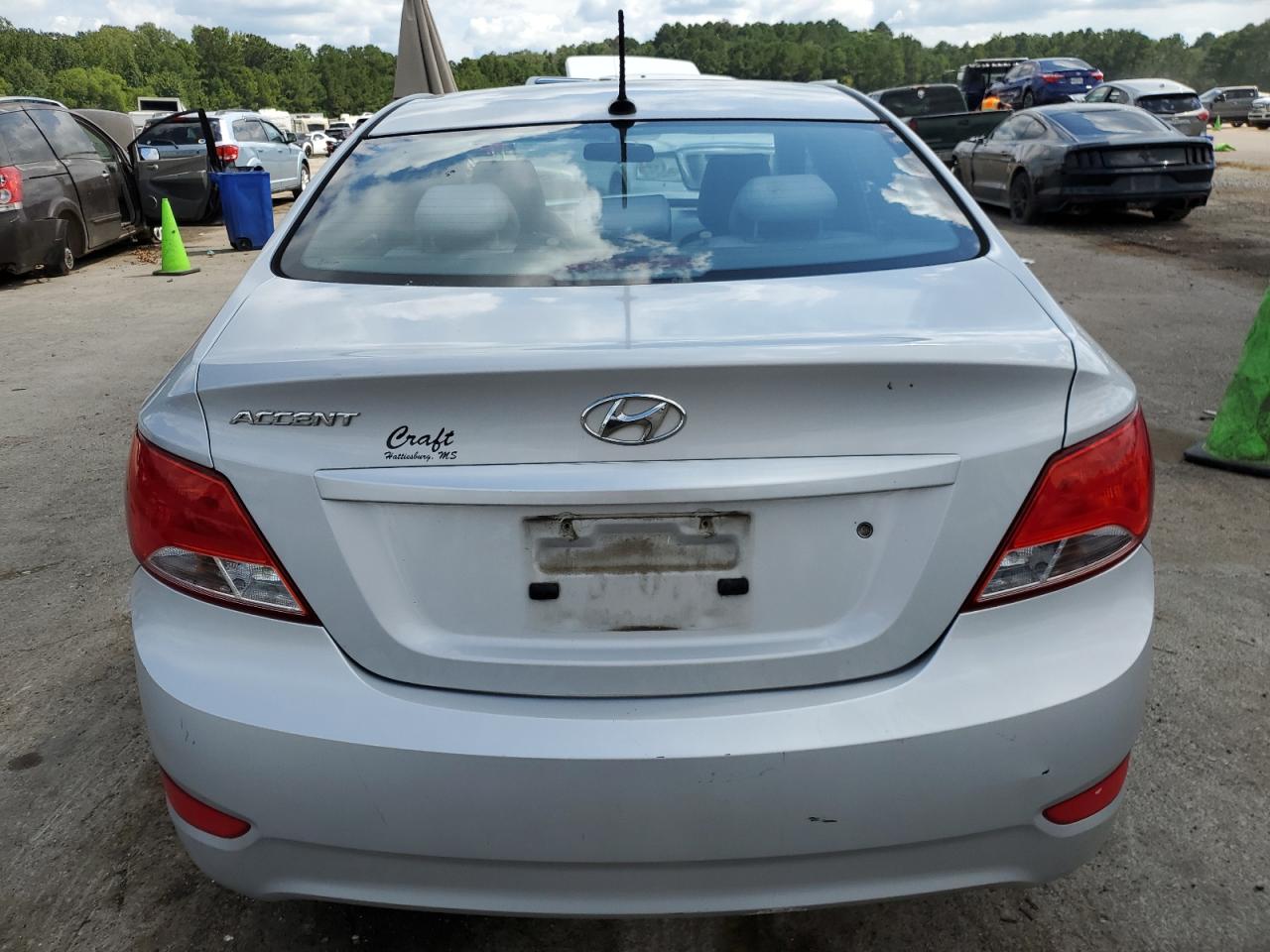 2015 Hyundai Accent Gls VIN: KMHCT4AE0FU917457 Lot: 70033134