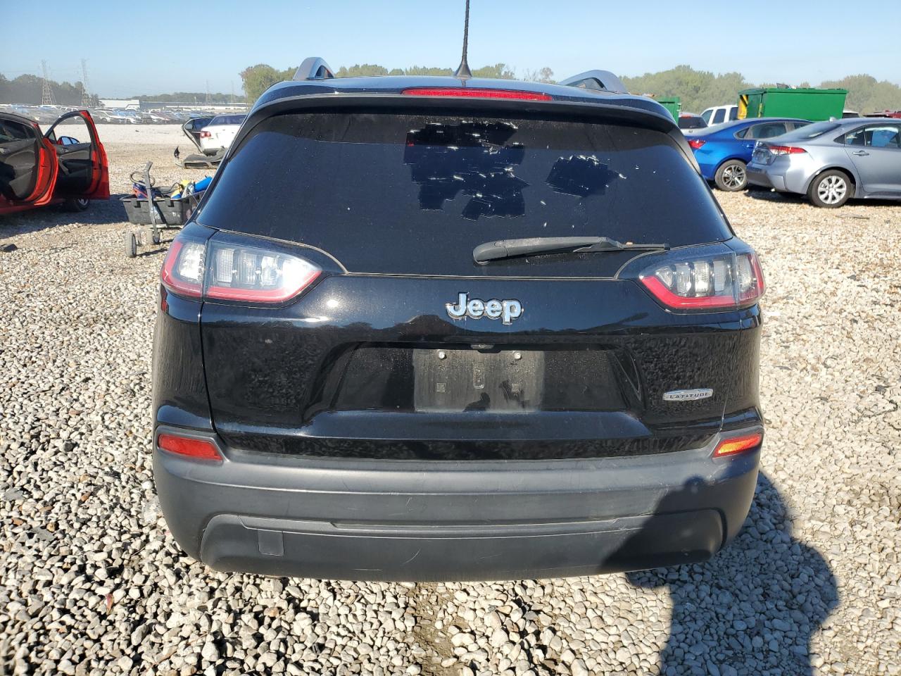 1C4PJLLB2KD249289 2019 Jeep Cherokee Latitude Plus