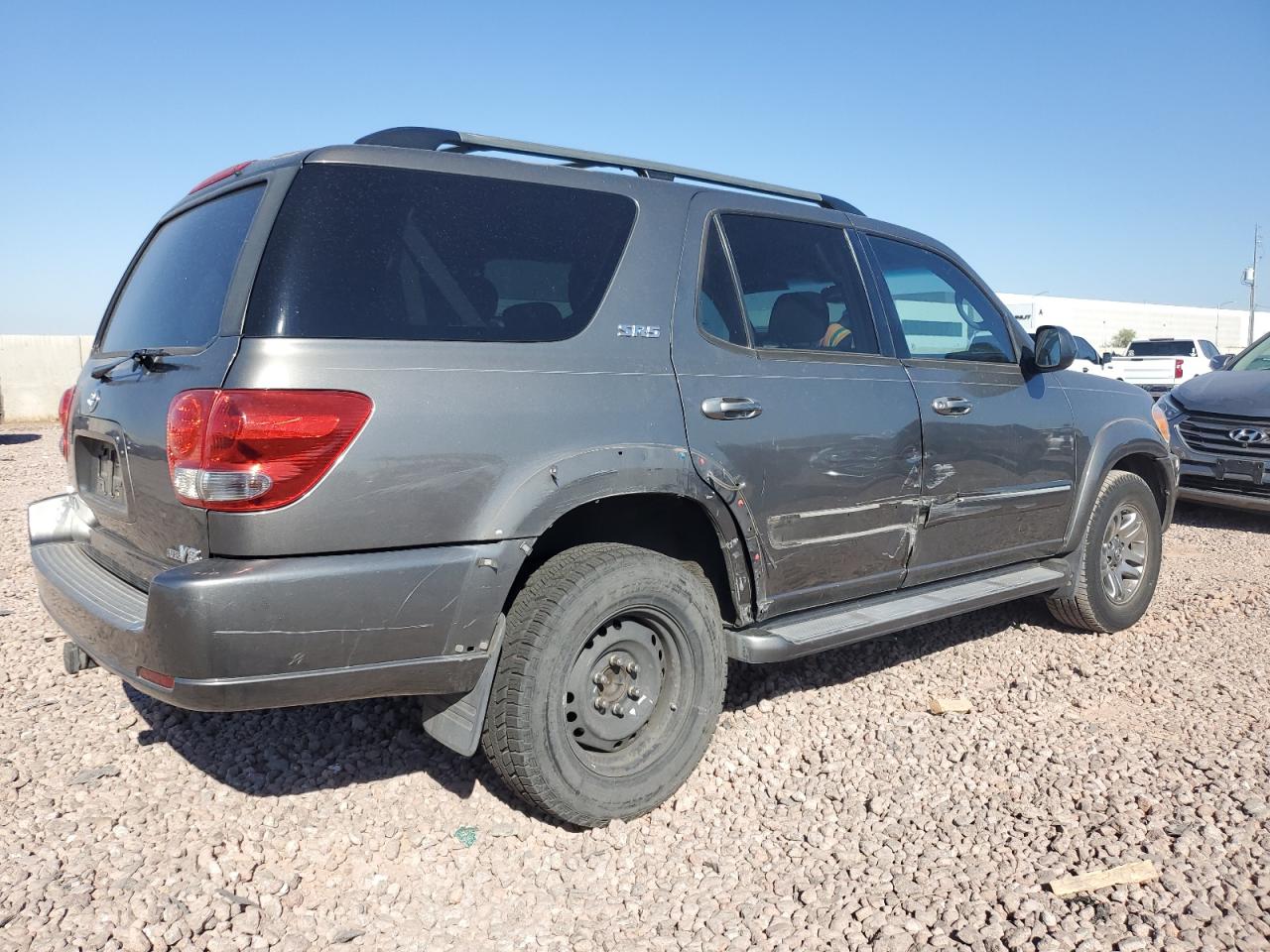 2006 Toyota Sequoia - Image 3