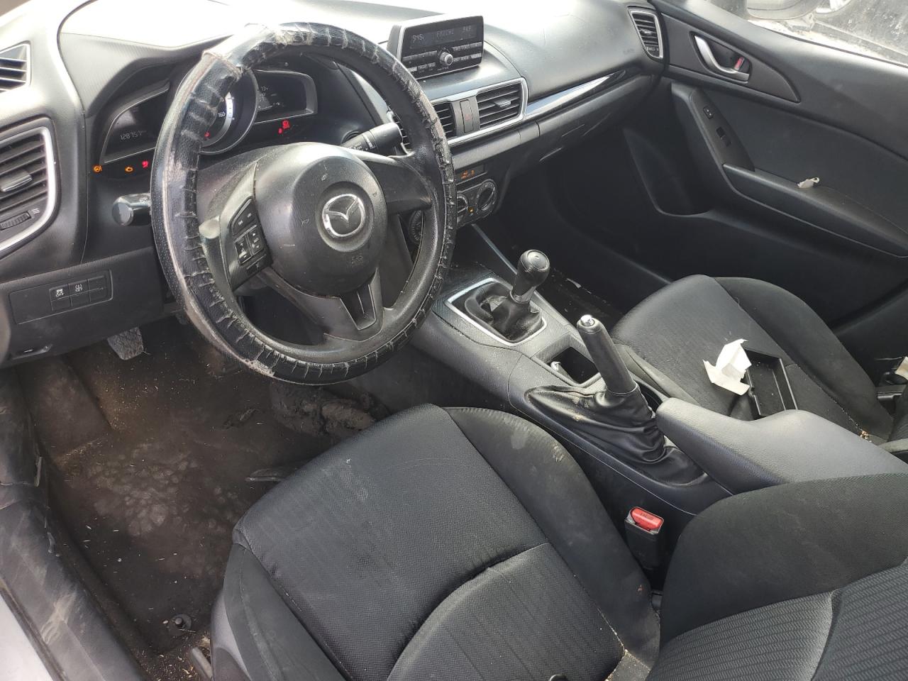 JM1BM1T75F1273000 2015 Mazda 3 Sv