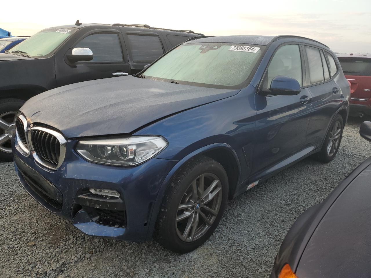 VIN 5UXTR9C55KLP82598 2019 BMW X3 no.1