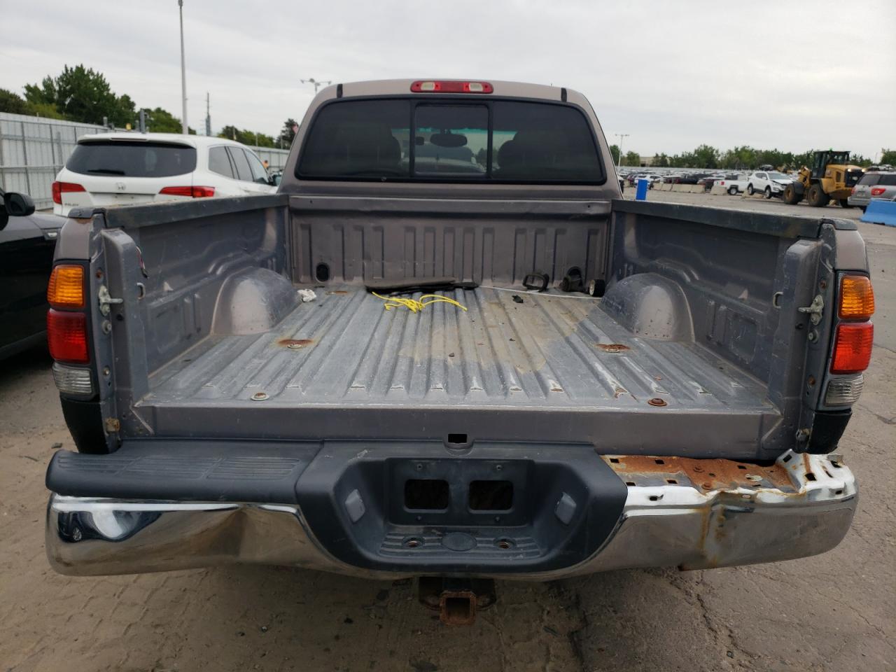 5TBBT48142S257563 2002 Toyota Tundra Access Cab Limited