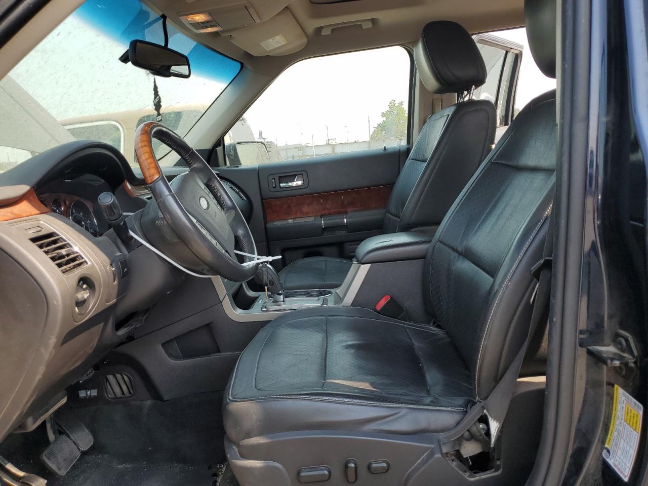 2010 Ford Flex - Image 7