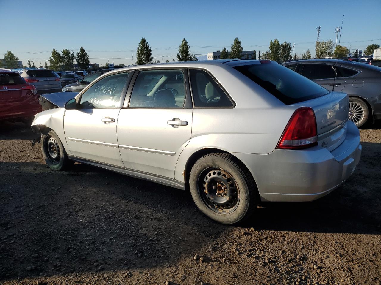 2005 Chevrolet Malibu - Image 2