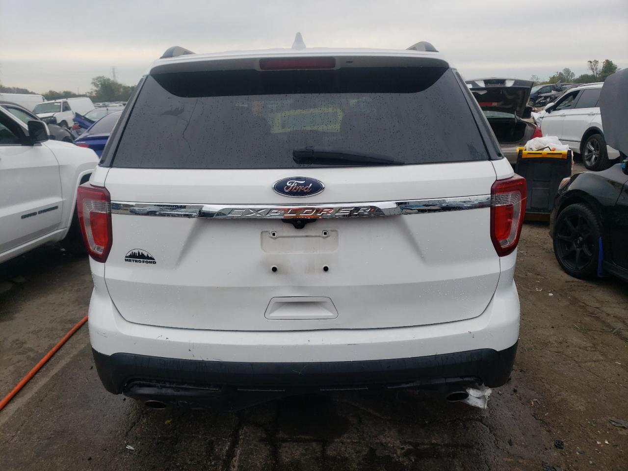 1FM5K7B8XHGD37396 2017 Ford Explorer