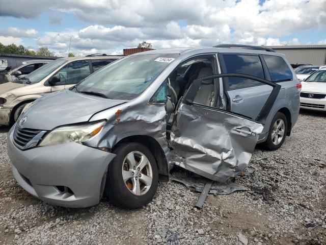 2013 Toyota Sienna Le