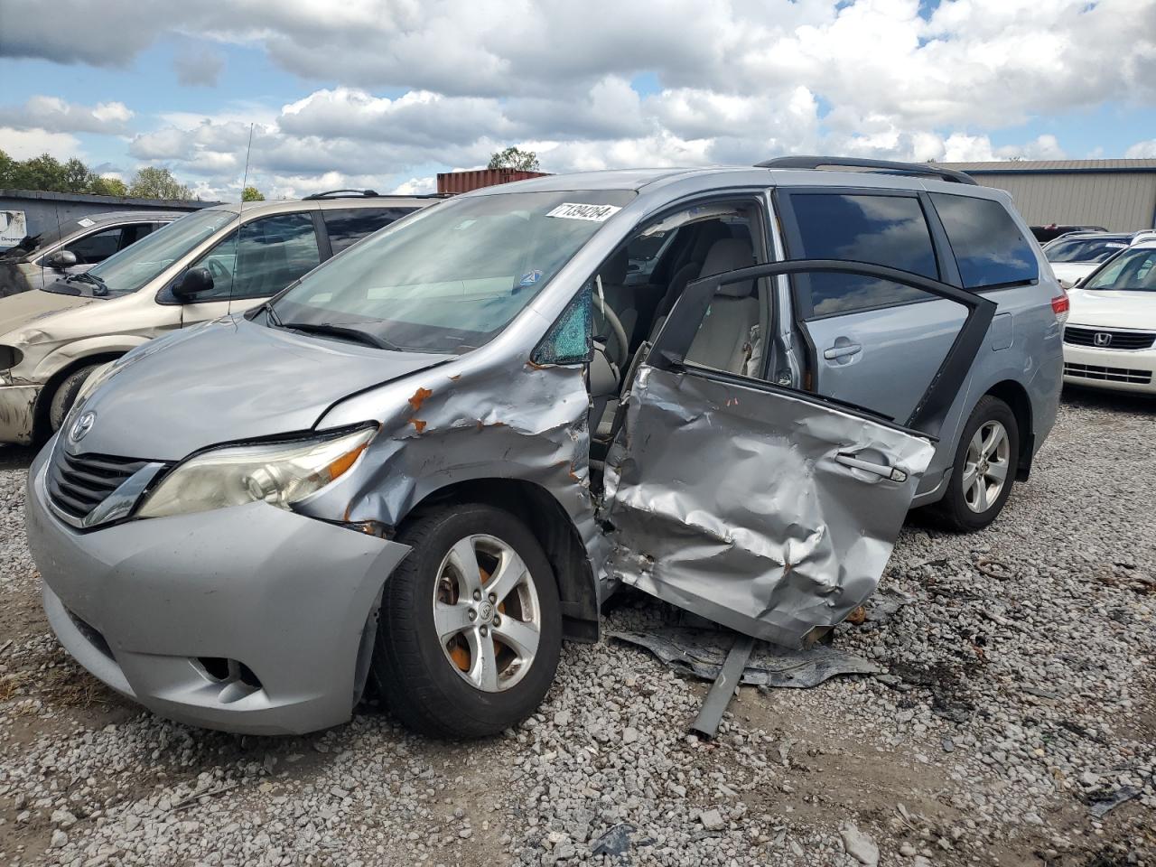 2013 Toyota Sienna Le VIN: 5TDKK3DC9DS380967 Lot: 71394264