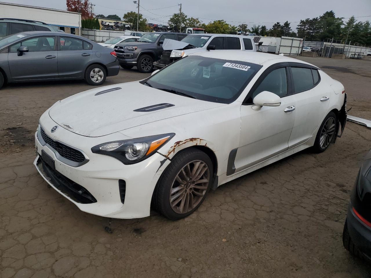 2018 Kia Stinger - Image 1