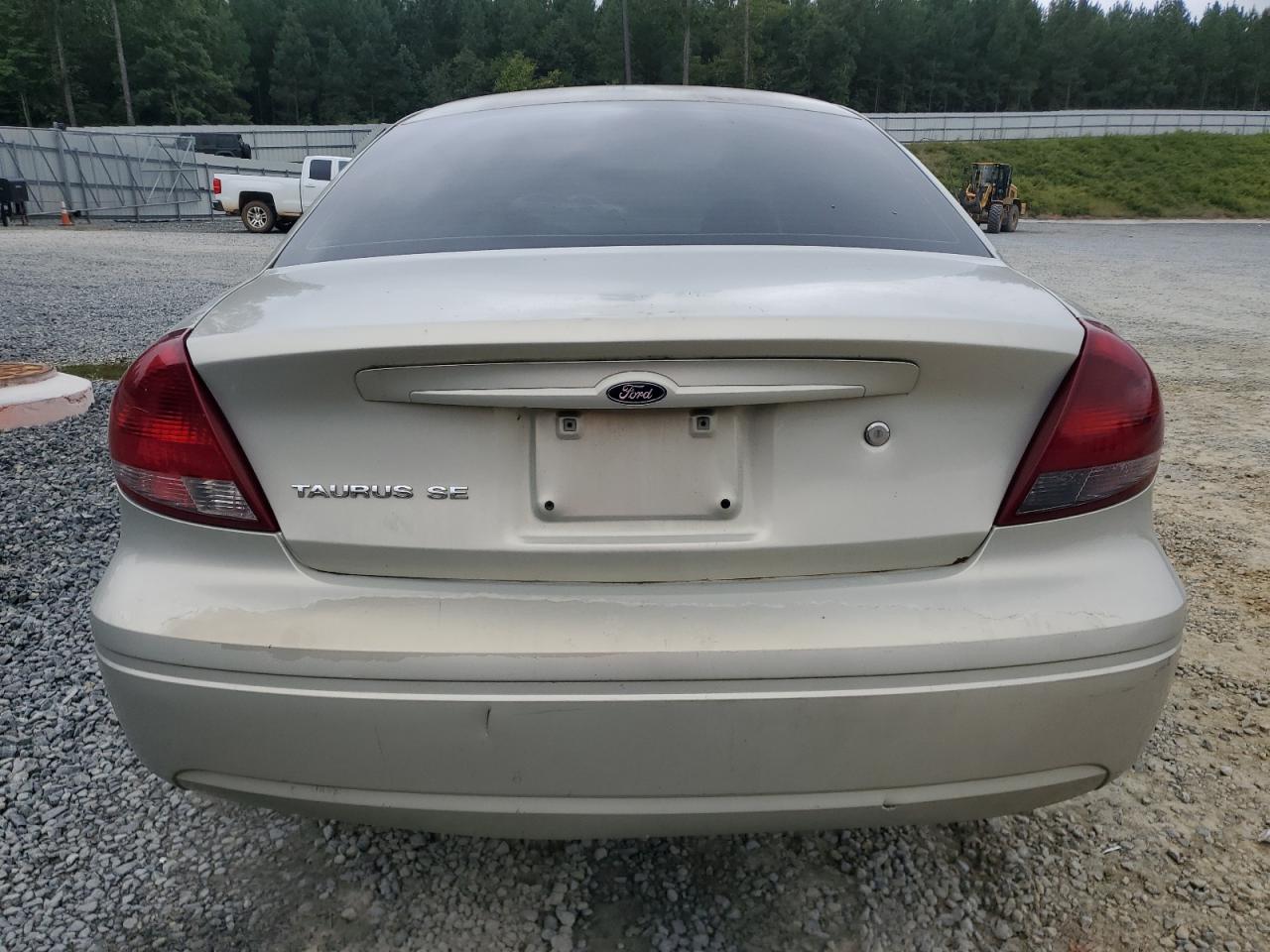 2006 Ford Taurus Se VIN: 1FAFP53U86A123832 Lot: 69588304