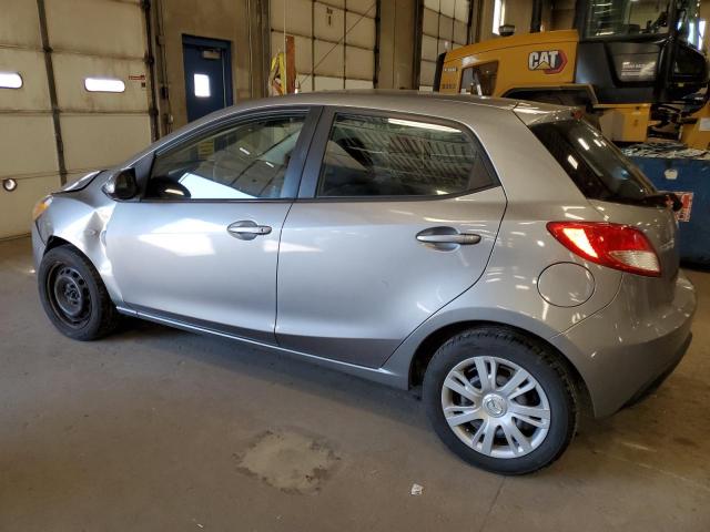  MAZDA 2 2013 Srebrny