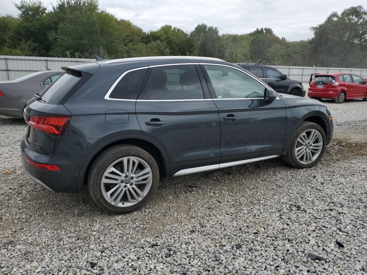 WA1CNAFY1L2064830 2020 Audi Q5 Prestige