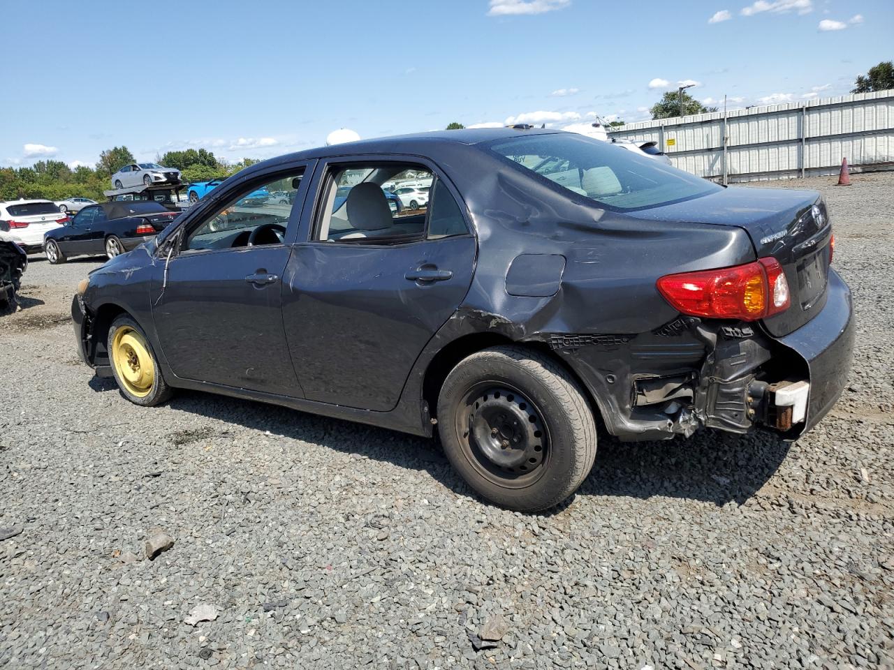2009 Toyota Corolla - Image 2
